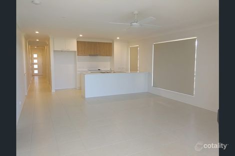 Property photo of 5 Seabright Circuit Jacobs Well QLD 4208