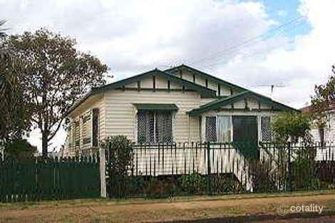 219 Campbell St, Newtown, QLD 4350