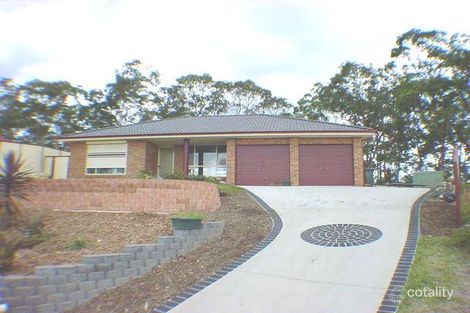 18 Lipton Cl, Woodrising, NSW 2284
