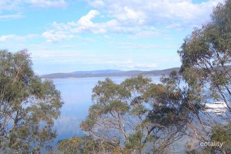 Property photo of 15 Susans Bay Road Primrose Sands TAS 7173