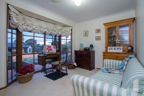 Property photo of 48 Dalpura Circuit Frankston VIC 3199