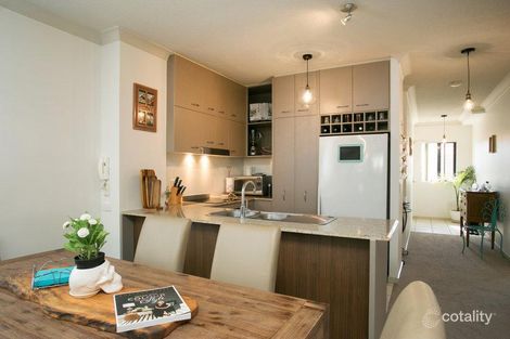 Property photo of 21/2 Geraldton Drive Varsity Lakes QLD 4227