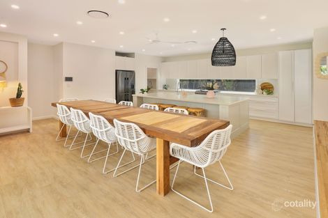 Property photo of 10 Mayfair Crescent Baringa QLD 4551