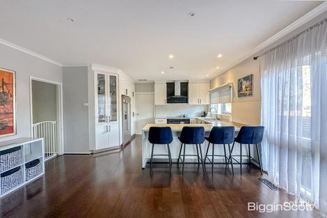 Property photo of 5 Selbourne Way Mulgrave VIC 3170
