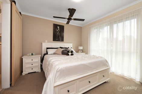 Property photo of 7 Avery Place Carrum Downs VIC 3201