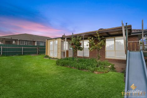Property photo of 40 Westcott Parade Rockbank VIC 3335