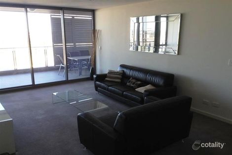 901/2 Oldfield St, Burswood, WA 6100