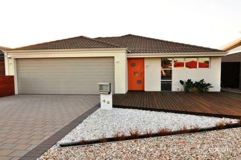 43 Balaka Way, Queens Park, WA 6107