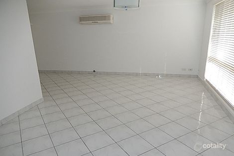 Property photo of 4 Mansion Court Quakers Hill NSW 2763