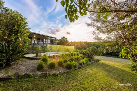 Property photo of 5 Koala Close Ewingsdale NSW 2481
