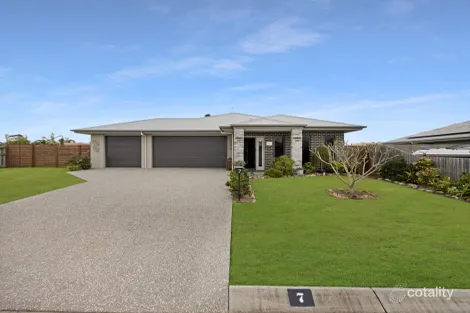 7 Amy Ct, Kawungan, QLD 4655