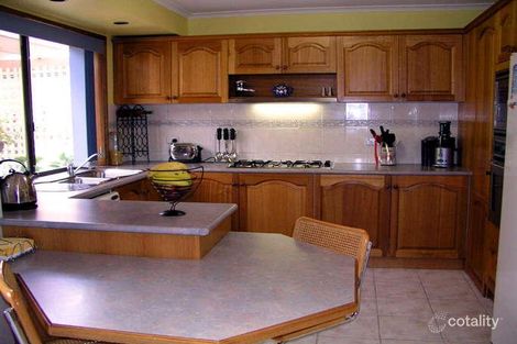 Property photo of 51 McKeon Circuit Dandenong North VIC 3175