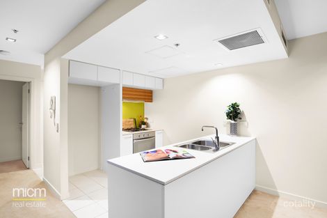 Property photo of 2006/100 Harbour Esplanade Docklands VIC 3008