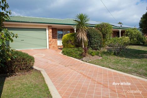 Property photo of 4 Nottingham Avenue Somerville VIC 3912