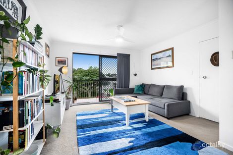 Property photo of 1/91 Kitchener Street Coorparoo QLD 4151