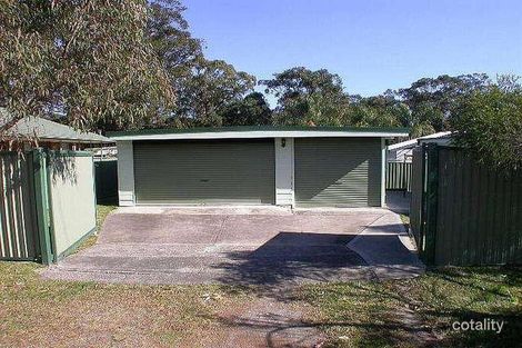 Property photo of 26 Moala Parade Charmhaven NSW 2263
