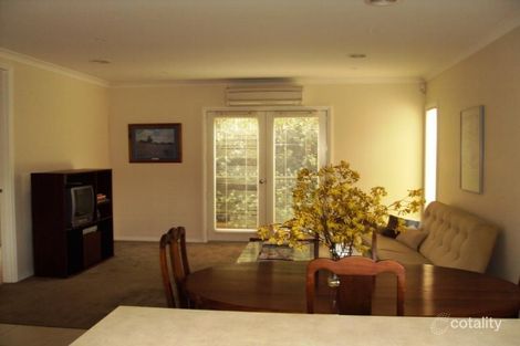 1/4 Kent St, Mornington, VIC 3931