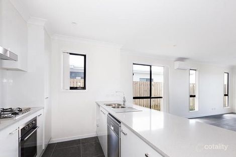 Property photo of 9 Barron Court Pimpama QLD 4209