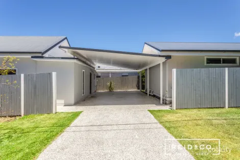 Property photo of 543 Oxley Avenue Redcliffe QLD 4020