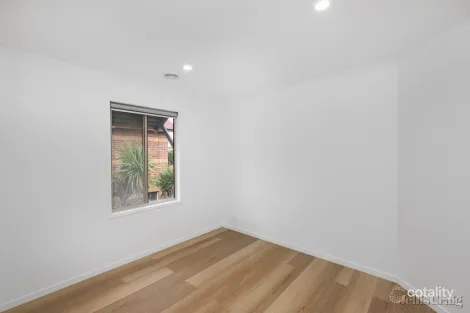 Property photo of 24 Burbidge Drive Williamstown VIC 3016