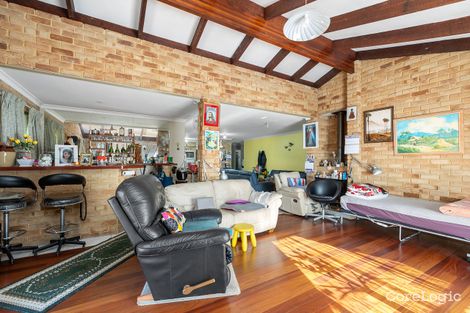 Property photo of 13 Central Terrace Beckenham WA 6107