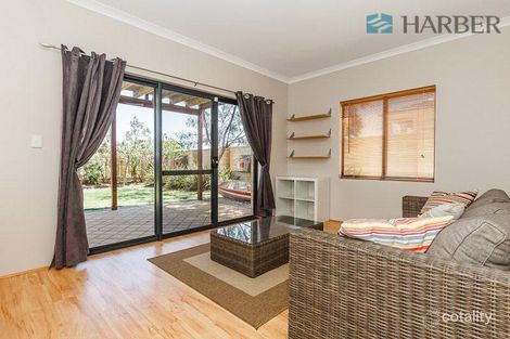 Property photo of 5 Malibu Entrance Iluka WA 6028