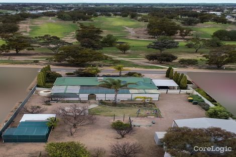 17 Capella St, Port Broughton, SA 5522