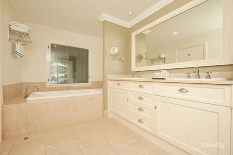 Property photo of 212-214 Marine Parade Labrador QLD 4215