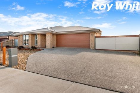 Property photo of 36 Diamond Drive Koo Wee Rup VIC 3981