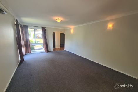 Property photo of 10 Kingsland Close Tacoma South NSW 2259