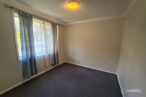 Property photo of 10 Kingsland Close Tacoma South NSW 2259