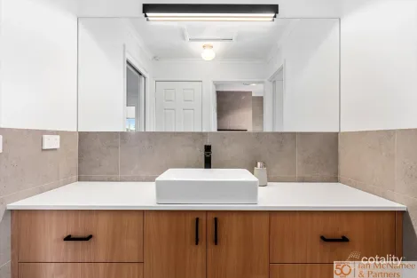 Property photo of 11 Coachwood Avenue Jerrabomberra NSW 2619