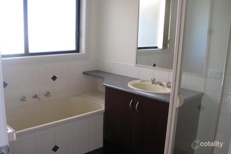 Property photo of 21 Aberdeen Way Moama NSW 2731