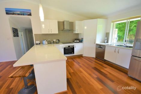 Property photo of 15 Fairview Court Mooloolah Valley QLD 4553