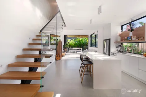 1/20 Petrel Ave, Mermaid Beach, QLD 4218