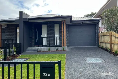 32a The Fairway, Kingsbury, VIC 3083