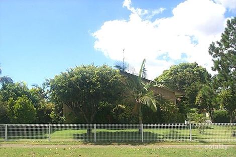 2/11 Peacock Pl, Burleigh Waters, QLD 4220