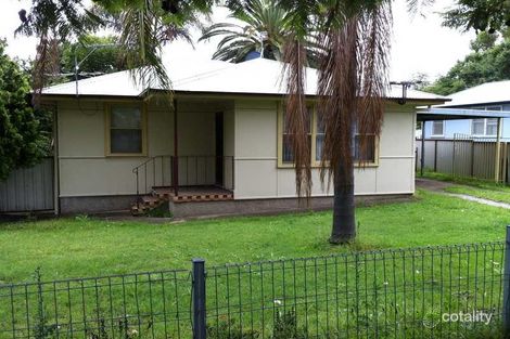 Property photo of 170 Robert Street South Tamworth NSW 2340
