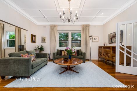 Property photo of 2 Rose Hill Avenue Caulfield North VIC 3161