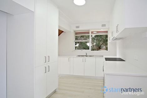 Property photo of 3 Lynesta Avenue Fairfield West NSW 2165