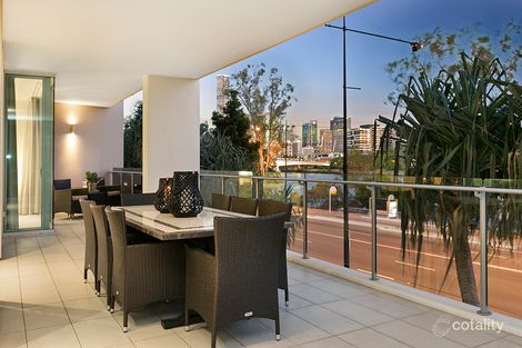 Property photo of 4/205 Coronation Drive Milton QLD 4064