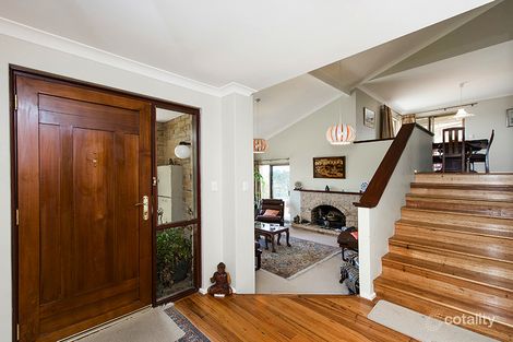 Property photo of 11 Berndt Grove Winthrop WA 6150