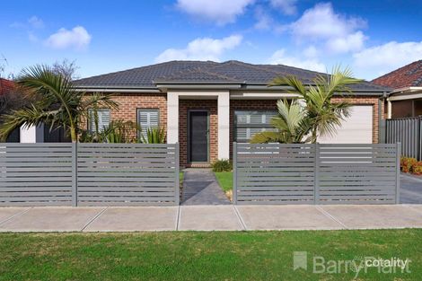 Property photo of 1/27 Ainsworth Street Sunshine West VIC 3020