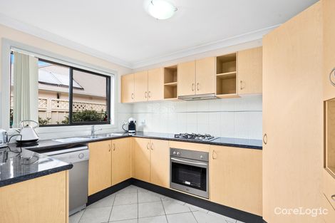 Property photo of 2/40 Hurt Parade Unanderra NSW 2526