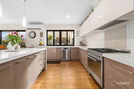 Property photo of 18 Moon Street Maffra VIC 3860