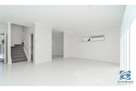 Property photo of 7/93 Rokewood Crescent Meadow Heights VIC 3048