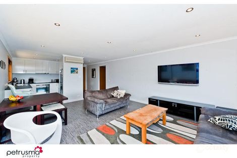 Property photo of 2/9 Longview Avenue Sandy Bay TAS 7005