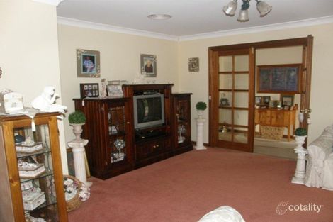 Property photo of 4 Trinity Drive Kelso NSW 2795