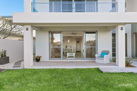 Property photo of 36 Cabana Boulevard Benowa QLD 4217