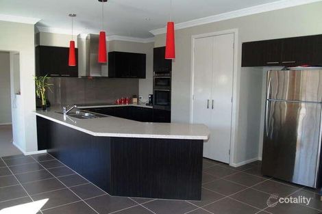 Property photo of 10 Transit Place Tarneit VIC 3029